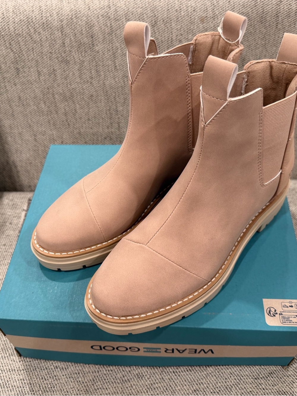 TOMS Skylar Chelsea Blush ankle Boots booties - Picture 2 of 6